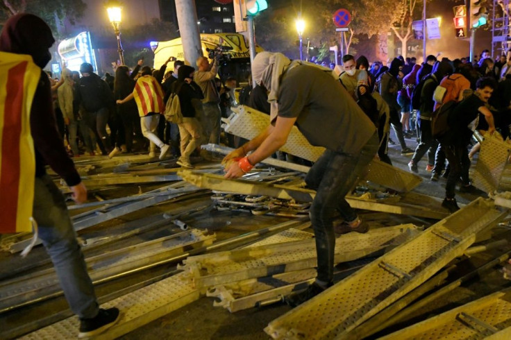 The latest clashes followed a mass rally in Barcelona called by the radical CDR