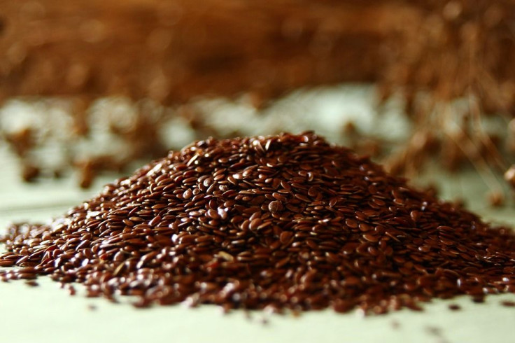 Sprinkling flaxseed to meals helps lower blood pressure