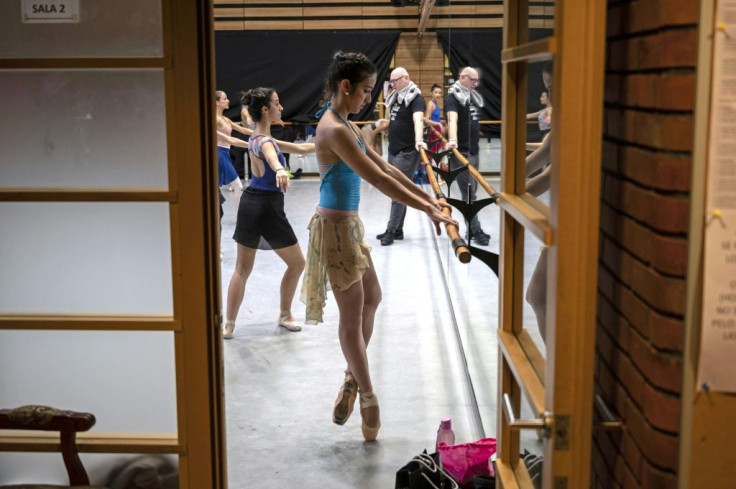Thanks to astute artistic choices and better management, El Sodre attracts 100,000 spectators a year -- no small achievement in a country of 3.3 million