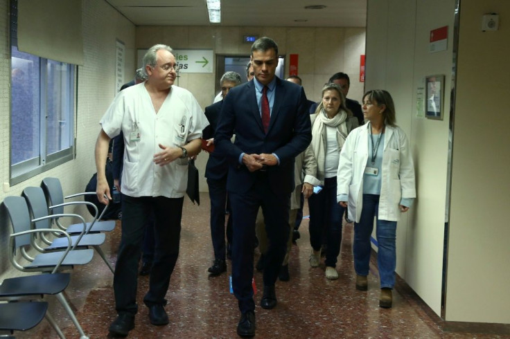 Spanish Prime Minister Pedro Sanchez went to visit some of the injured police officers at a Barcelona hospital