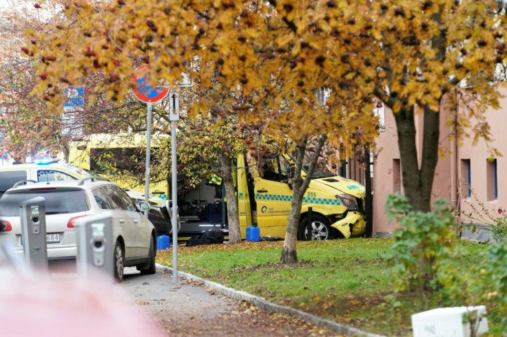 Witnesses cited by public broadcaster NRK said police shot at the tyres of the ambulance and the driver fired back