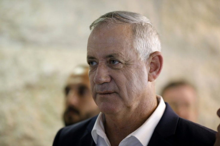 Former military chief Benny Gantz is to be tasked with forming a new government in a landmark moment in Israeli politics as veteran incumbent Benjamin Netanyahu has been given the task after every election since 2009