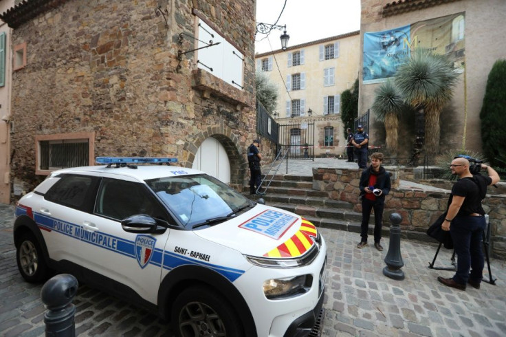 Police in southern France detained a man who had broken into a museum overnight and threatened to turn it into a "hell", provoking a four-hour standoff