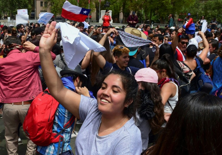 After widespread scenes of violence, destruction, arson and looting last week, protests have become more peaceful this week, particularly in Santiago