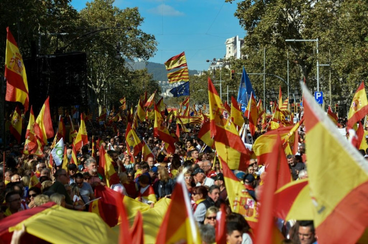 Organisers of the rally, the Catalan Civil Society (SCC) association, say they wanted to show that those opposing secession from the rest of Spain comprise a 'silent majority'