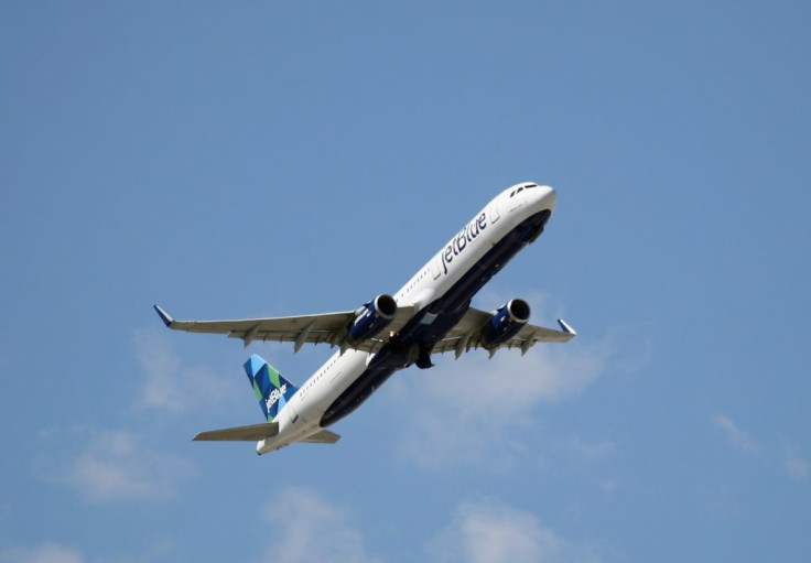 Airbus's A320 family of single-aisle aircraft, like this Jet Blue A321, has been extremely popular among airlines thanks to its fuel economy