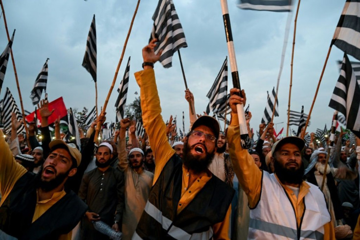 The first day of the Islamist protest in Pakistan's capital Islamabad remained peaceful