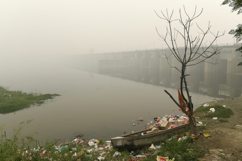 Indian Capital Delhi Gasps Under Choking Smog | IBTimes