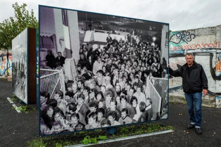 Falge remembers a 'human tide' moving towards the border crossing on the night of November 9, 1989