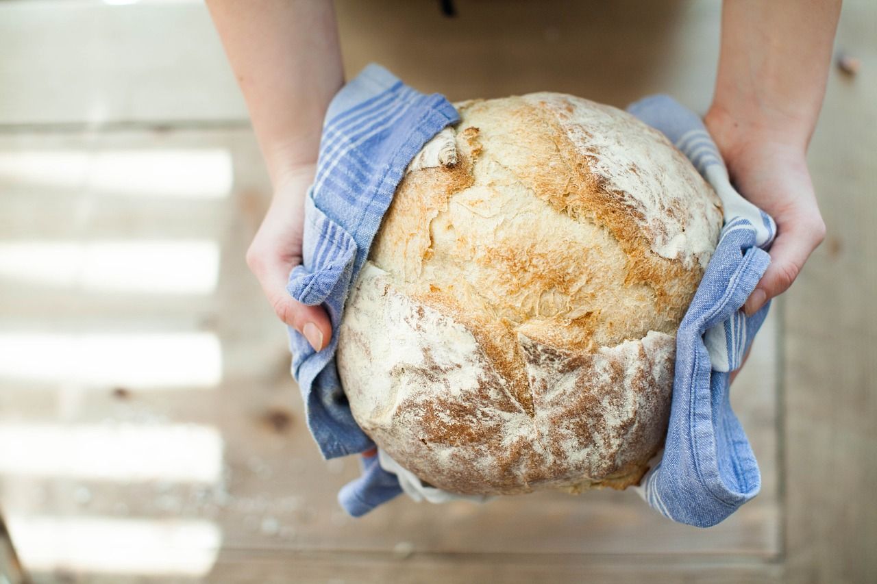 Feeling A Bloated Stomach After Eating Bread May Indicate Something