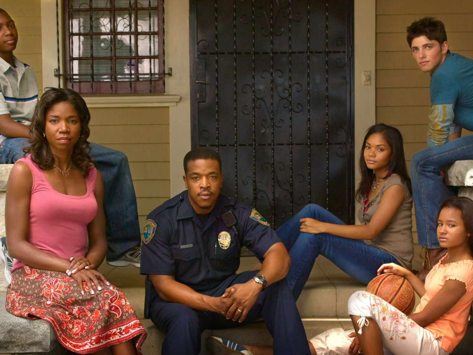 Russell Hornsby Remembers Lincoln Heights On 10th Anniversary Of Show S Finale