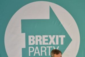 Once loyal Labour voters are turning to Nigel Farage's Brexit Party in eurosceptic Hartlepool