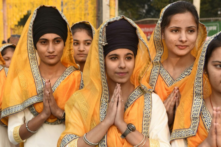 Male Sikhs bear the name 'Singh', which means lion, while women go by 'Kaur', or princess