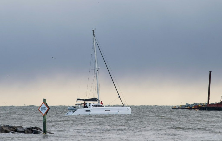 "La Vabagonde" sailed from Hampton, in the US state of Virginia, aiming to reach Portugal, more than 5,500 kilometers (about 3,500 miles) away