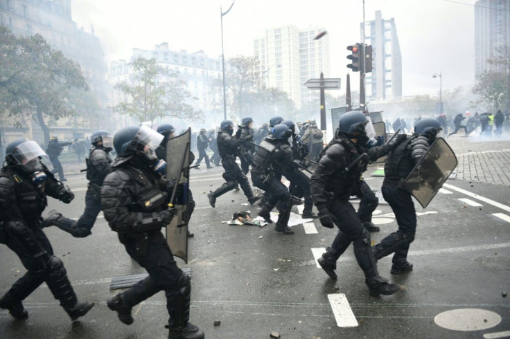 In Paris, tensions were focused on the Place d'Italie