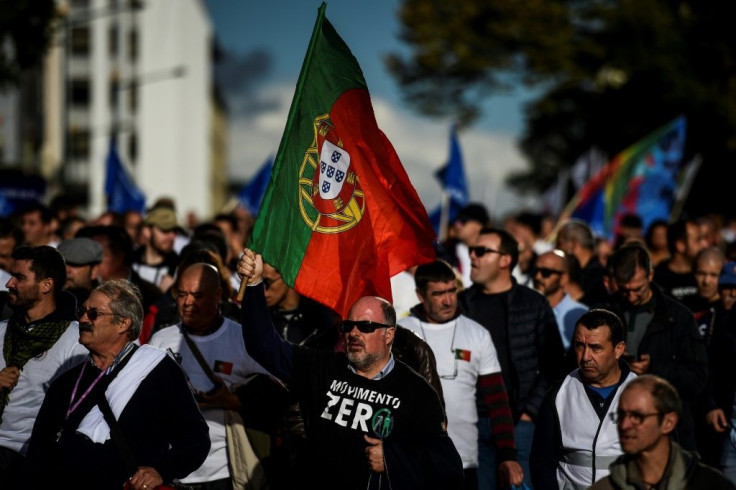 Portuese police officers are demanding better wages and working conditions after years of budget cuts
