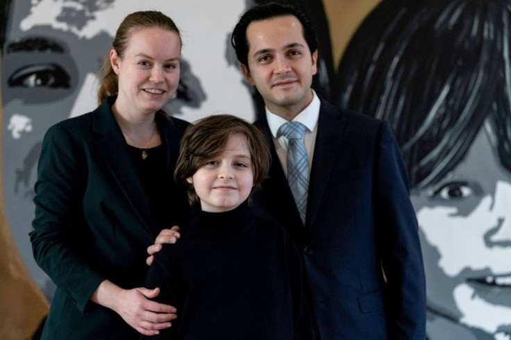He was raised in Ostend by his grandparents until the start of this year, as his parents Alexander and Lydia were "busy with work