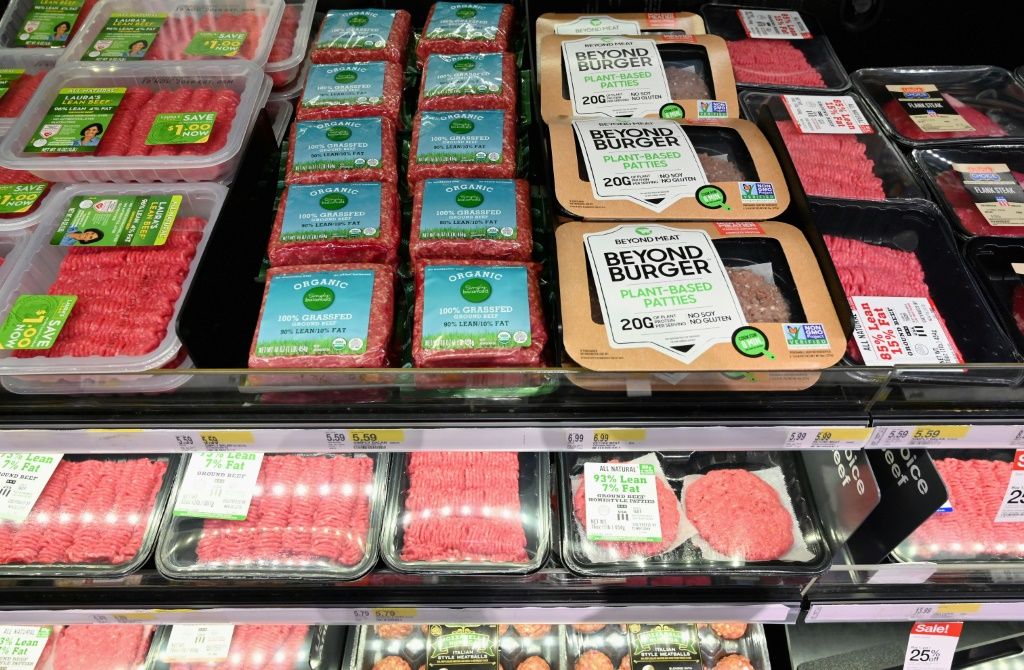 Walmart To Carry Impossible Foods Plant Based Burgers In 2 100 Stores