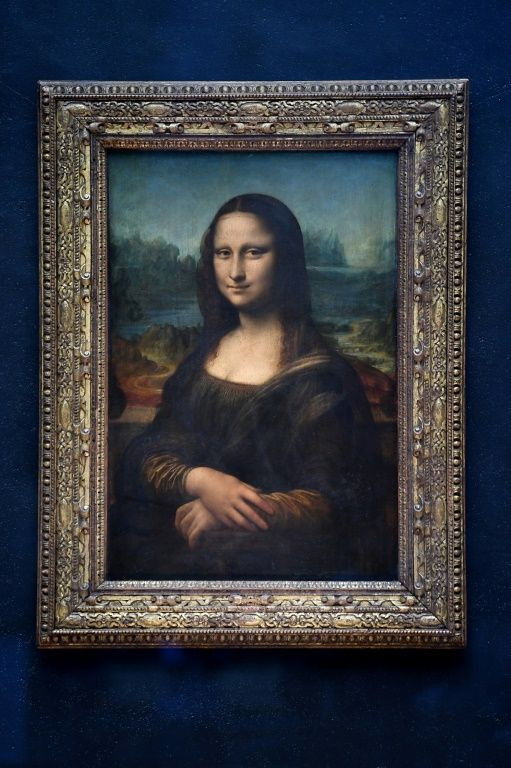 On August 21, 1911, Leonardo de Vinci's famed "Mona Lisa" was stolen from the Louvre Museum in Paris
