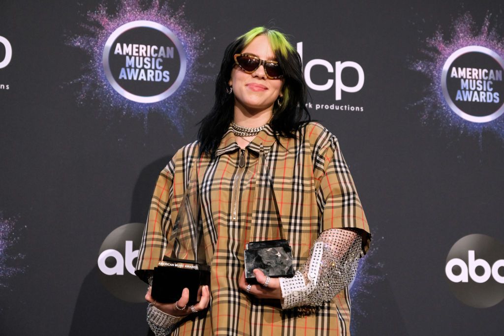 Billie Eilish is Billboard's Youngest Woman Of The Year Recipient | IBTimes