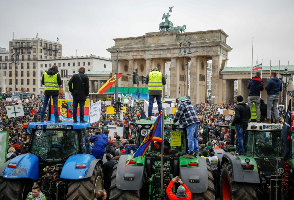 Thousands Of Farmers In Mass Tractor Protest In Berlin IBTimes