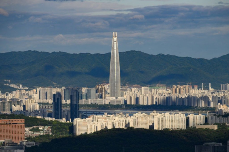 The two percent growth forecast by the Bank of Korea would be the slowest since 2009