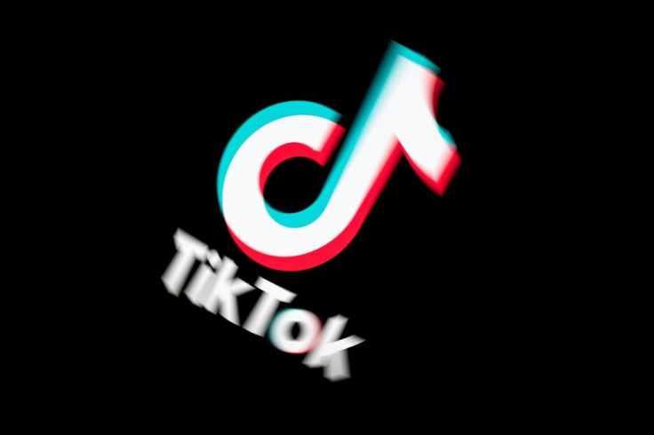A California student has filed a suit against Chinese-based TikTok, which she accuses of retrieving her data without permission