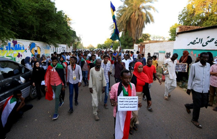 Sudanese protesters call upon authorities to deliver justice for those killed in demonstrations against now ousted autocrat Omar al-Bashir