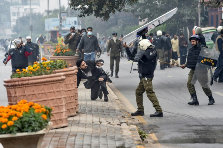 Police were called in after a group of more than 200 lawyers stormed the hospital