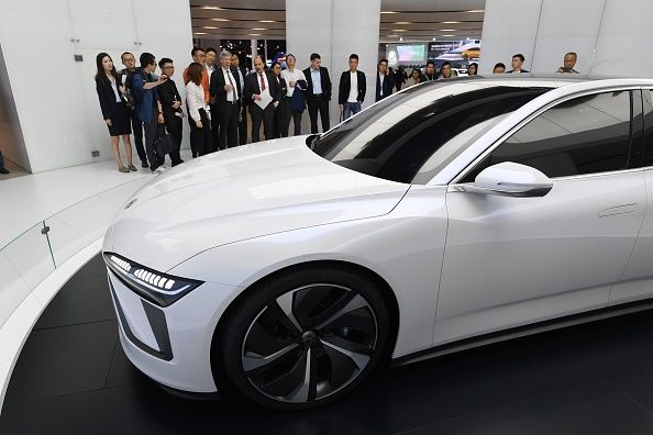 Tesla’s Chinese Rivals XPeng, Li Auto Deliver Big While Nio Misses ...