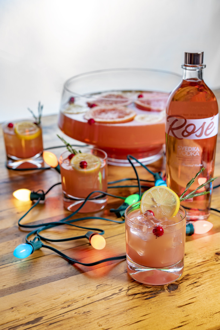 SVEDKA Rosé Holiday