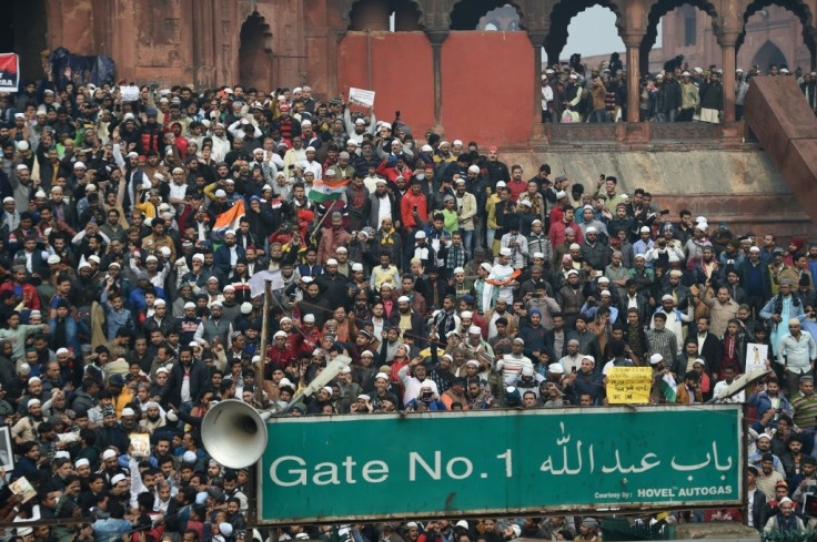 Thousands gathered at India's biggest mosque Jama Masjid in New Delhi