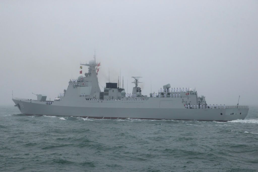 Chinese Destroyer, Frigate Sail To Somalian Coast For Their First ...