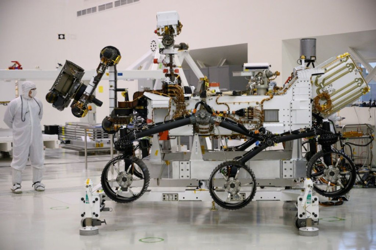 Approximately the size of a car, the Mars 2020 rover is equipped with six wheels like its predecessor Curiosity, allowing it to traverse rocky terrain