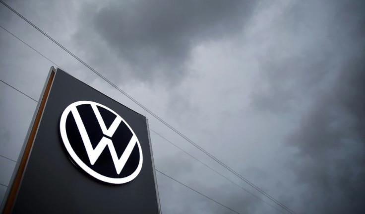 Around 400,000 diesel owners have joined a mass lawsuit against Volkswagen over its admission to emissions cheating