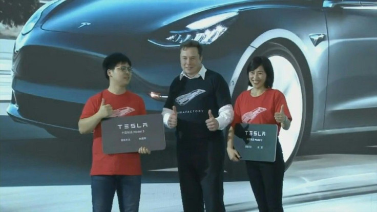 Tesla CEO Elon Musk presented the first batch of made-in-China cars to ordinary buyers on Tuesday in a milestone for the company's new Shanghai "giga-factory"