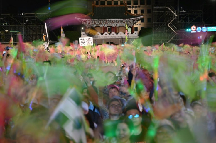 Supporters of Taiwan's President Tsai Ing-Wen rally in Taipei