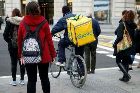 Glovo, unlike its main rivals, delivers more than just food