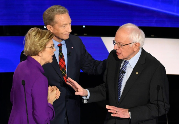White House Senator Elizabeth Warren declined to shake hands with rival candidate Senator Bernie Sanders (R) after the Democratic Party's final presidential primary debate before Iowa launches the nomination voting on February 3, 2020