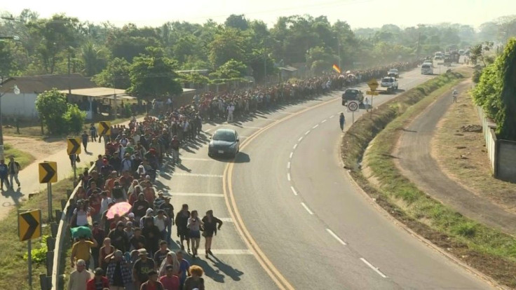 Hundreds of Central American migrants walk in Mexico towards the United States.