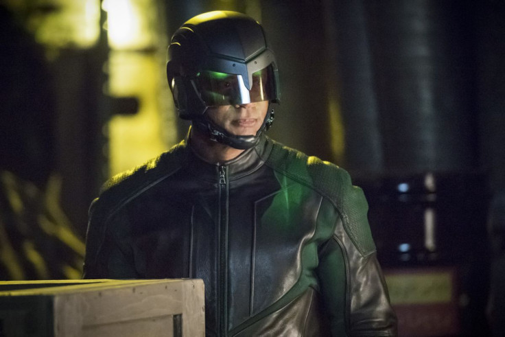 Arrow is Diggle the Green Lantern