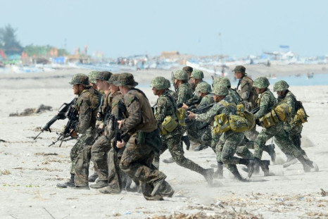 Philippine and US Marines taking part in a joint  exercise in San Antonio, Zambales province, in 2014