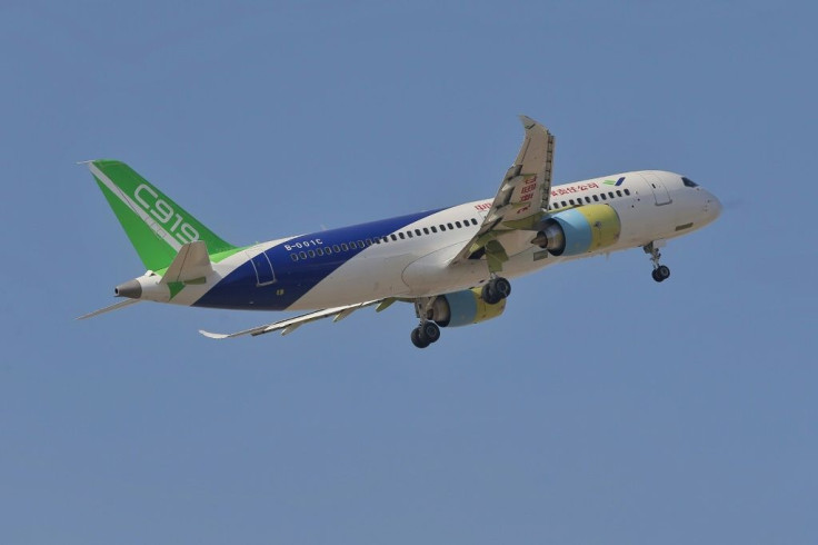 Trump seems to be aiming his ire at hardline officials in his own White House who want to block sales of jet engines to China used in the Comac C919, the China's first medium-haul passenger jet