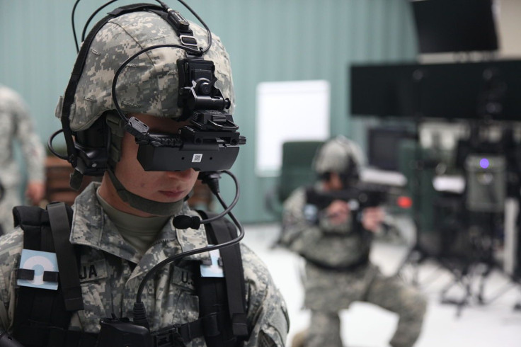 1280px-Virtual_reality_training_130417-A-BZ540-114