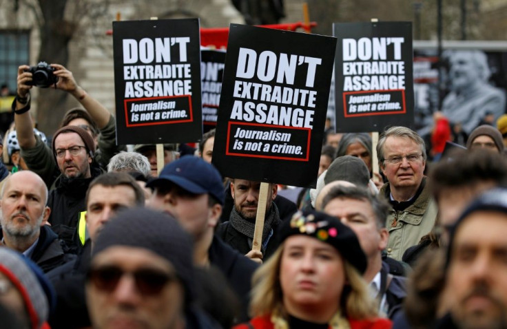 A London court is to assess Washington's request for Assange to be extradited so he can be tried for releasing classified files about US campaigns in Afghanistan and Iraq