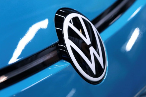 German auto giant VW has reached a compensation deal with domestic consumer groups over the "dieselgate" scandal