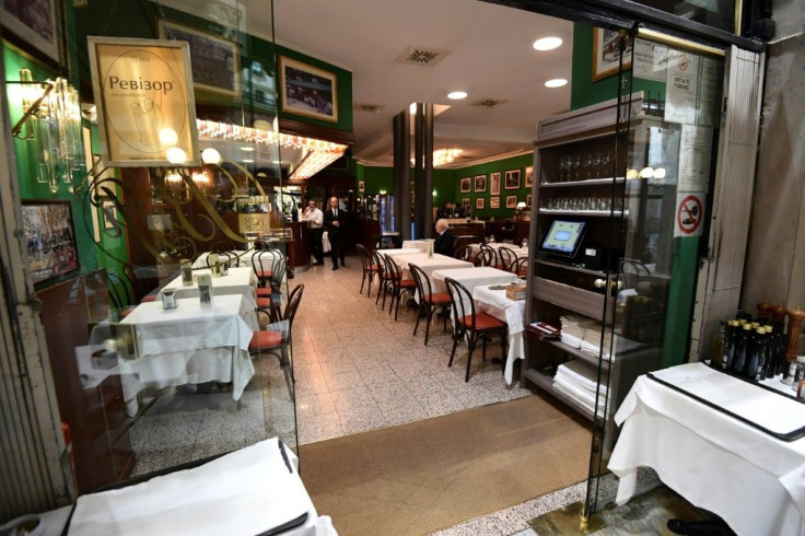 Tables at fashionable Milanese restaurants are usually hard to come by