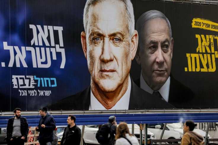 Retired general Benny Gantz (C) has emerged as a political rival to Netanyahu -- but neither managed to form a viable governing coalition following two previous votes