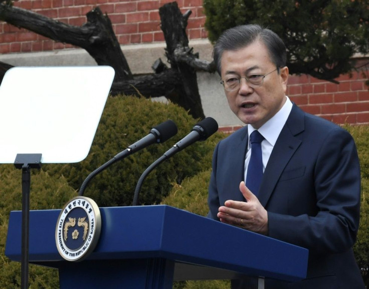 South Korean President Moon Jae-in cancelled his trip to the United Arab Emirates, Egypt and Turkey to focus on the epidemic