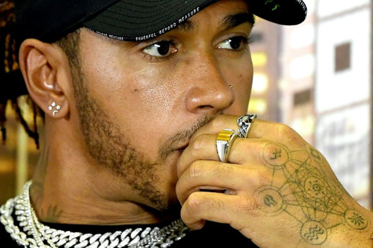 F1 world champion Lewis Hamilton thinks trhe Australian Grand Prix should be scrapped
